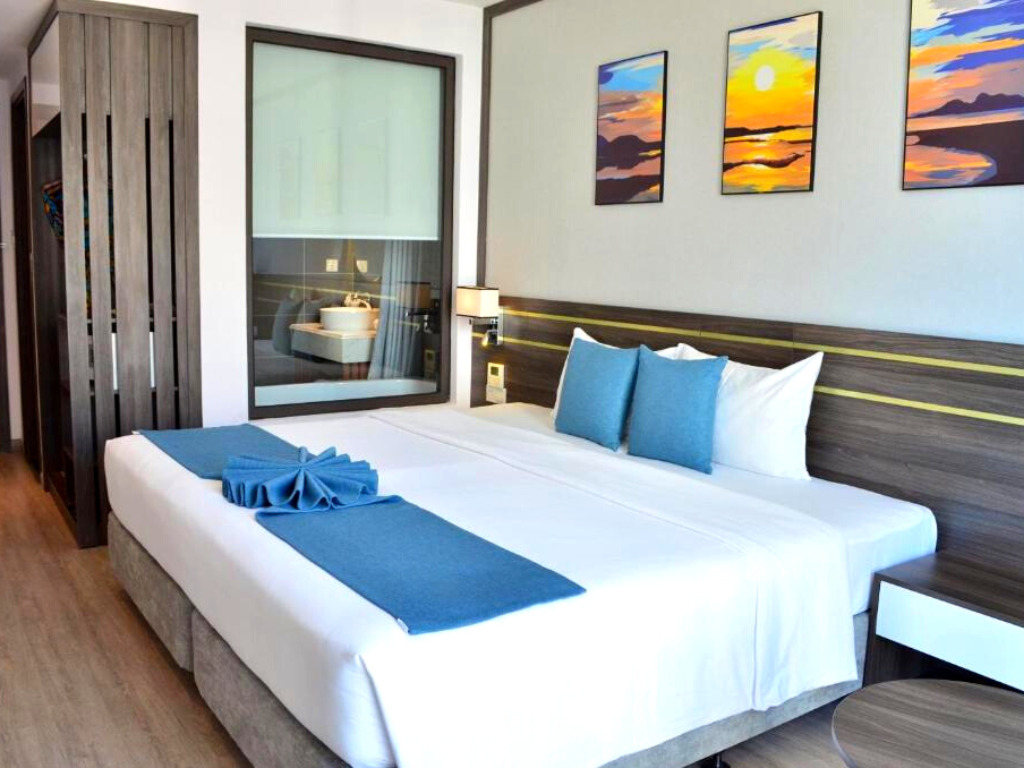 Phòng Senior Deluxe Limit Sea View Double tại Seana Nha Trang