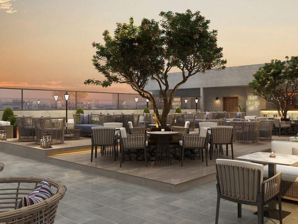 Không gian Rooftop Bar tại Selegend Hotel