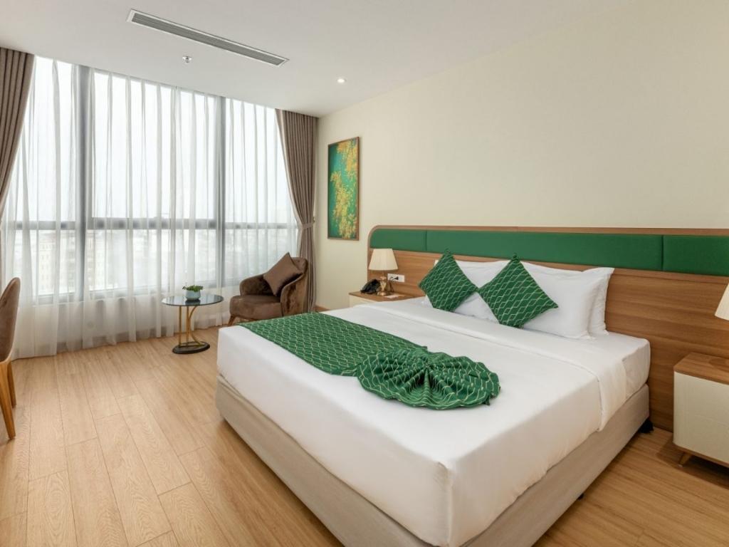 Phòng Premium tại Selegend Hotel 4 sao