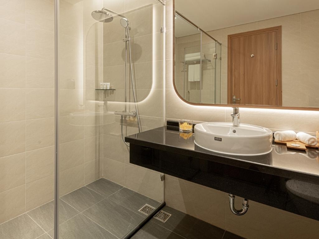 Phòng tắm tại khách sạn Selegend