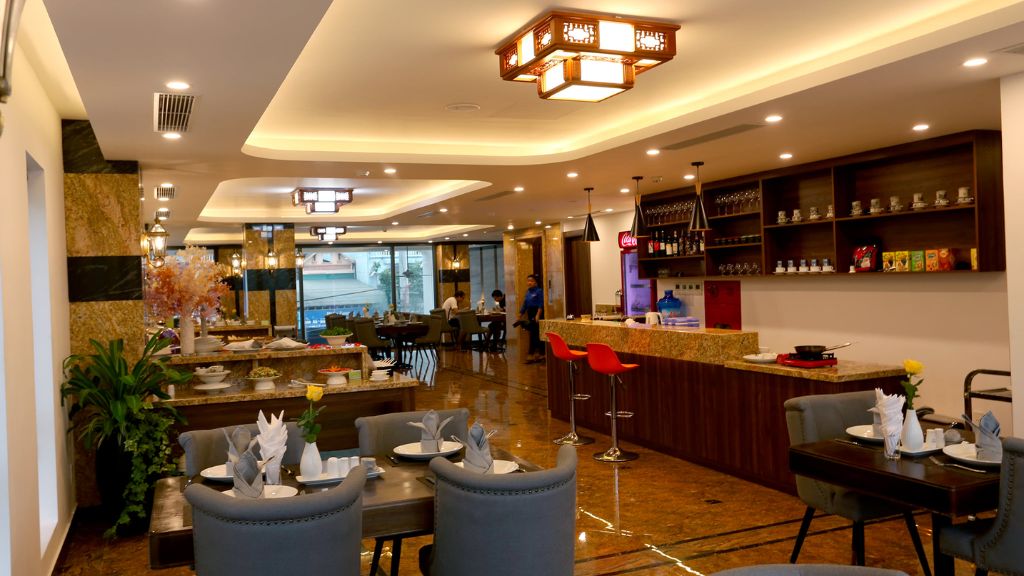Nhà hàng & quầy bar khách sạn Silk River Hà Giang