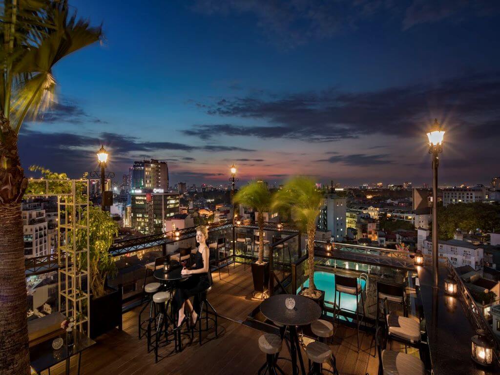 Sky Bar Tại Soleil Boutique