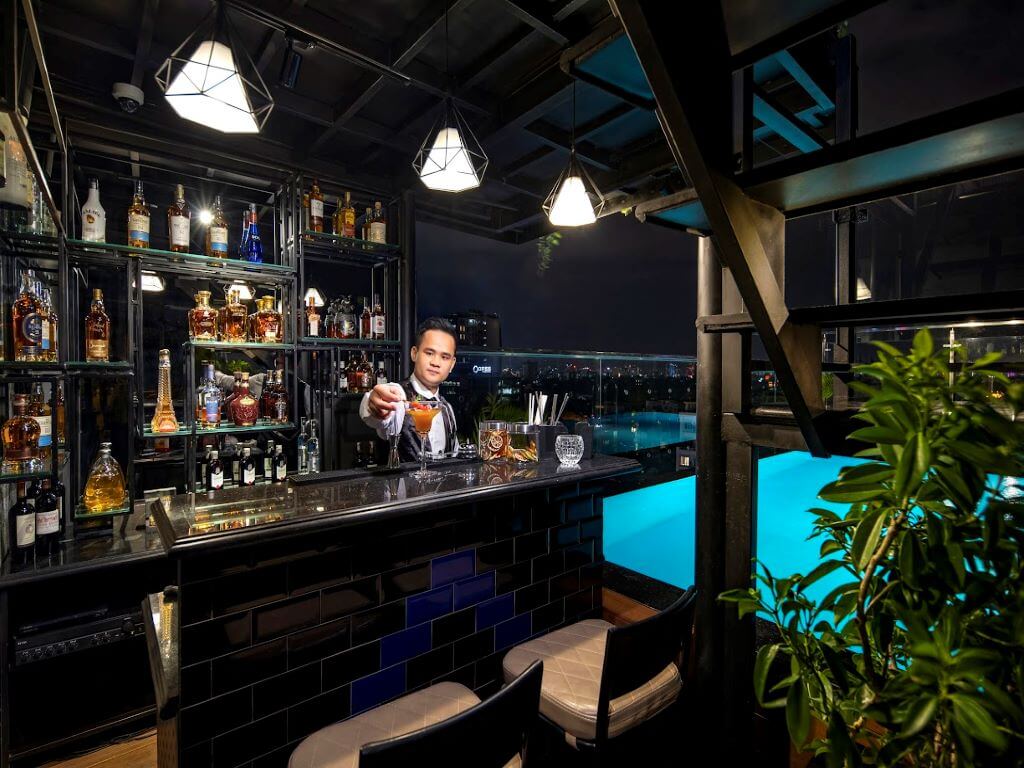 Quầy Sky Bar Soleil Boutique