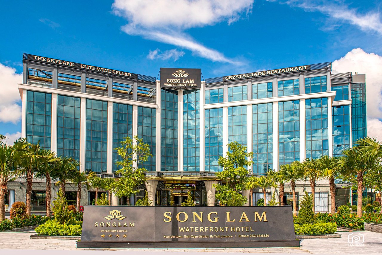 Song Lam Waterfront Hotel Hà Tĩnh