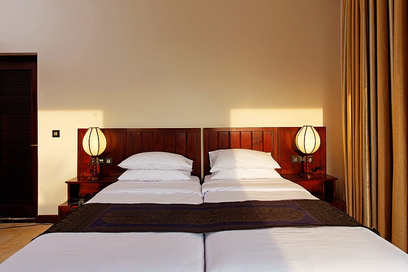 Twin Suite Hướng Vườn