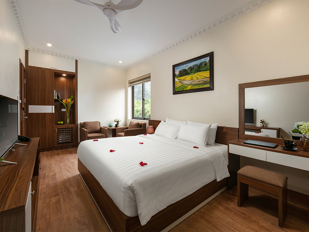Phòng Deluxe Double With Mountain View Tam Cốc Holiday Hotel & Villa