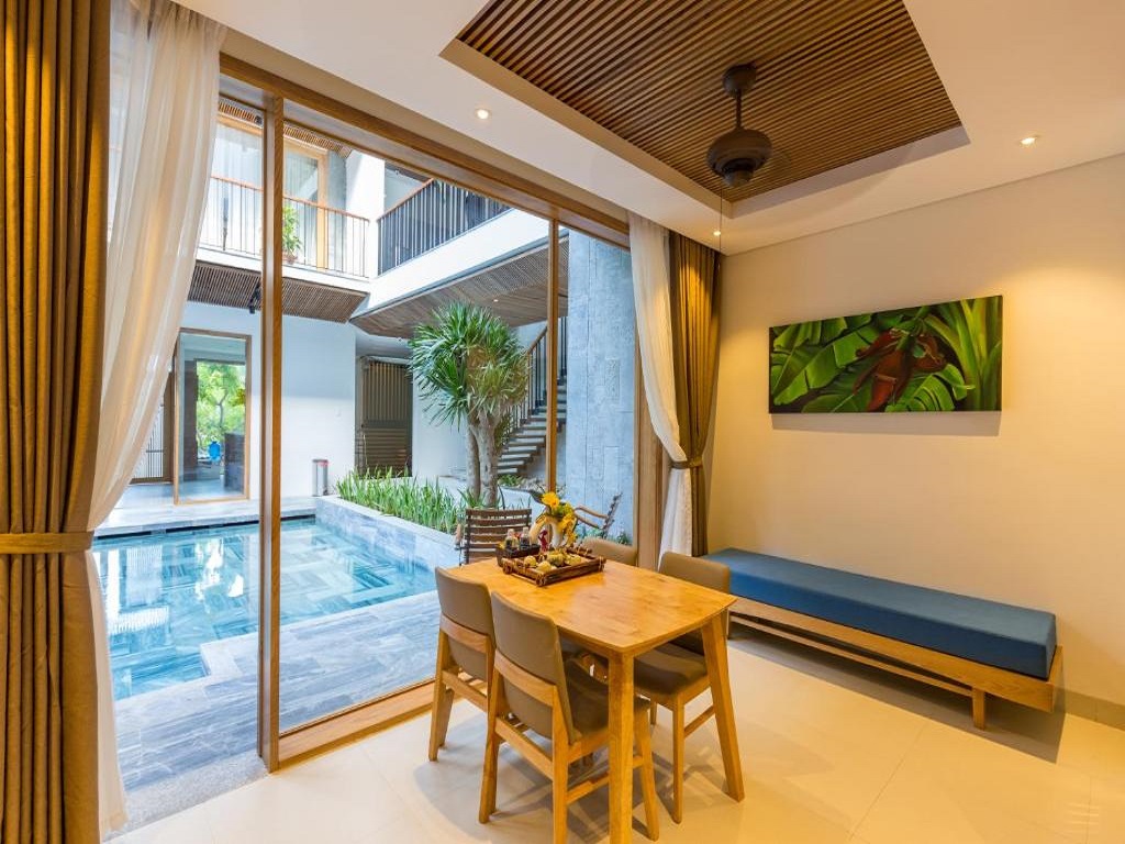 Phòng Pool View Studio Tại Tam House Villa Hotel Đà Nẵng
