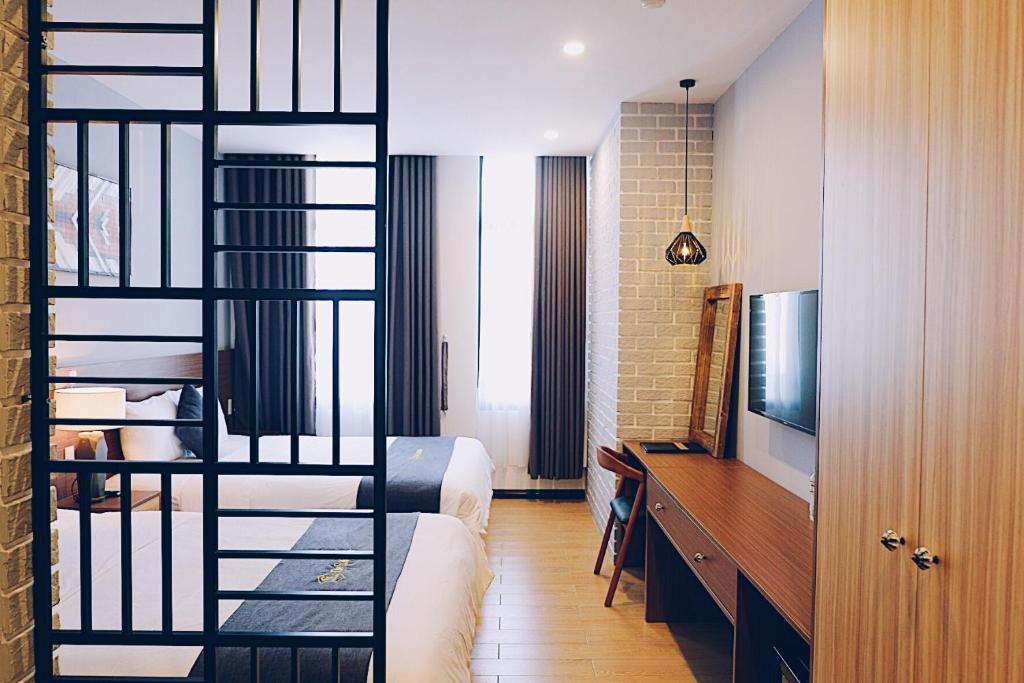  Deluxe Quadruple Room	