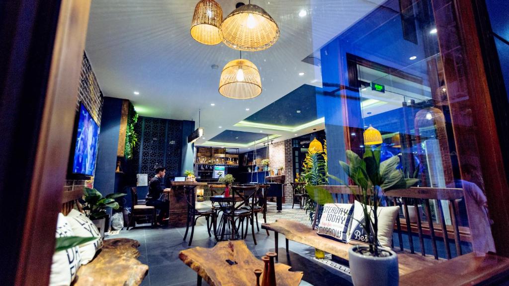 Sảnh The G.Hotel Huế