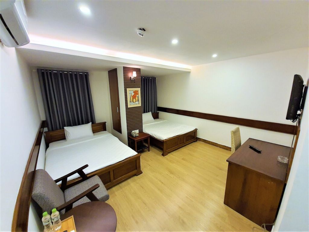 Hạng phòng Superior Twin Room khách sạn The Mars Sài Gòn 3*