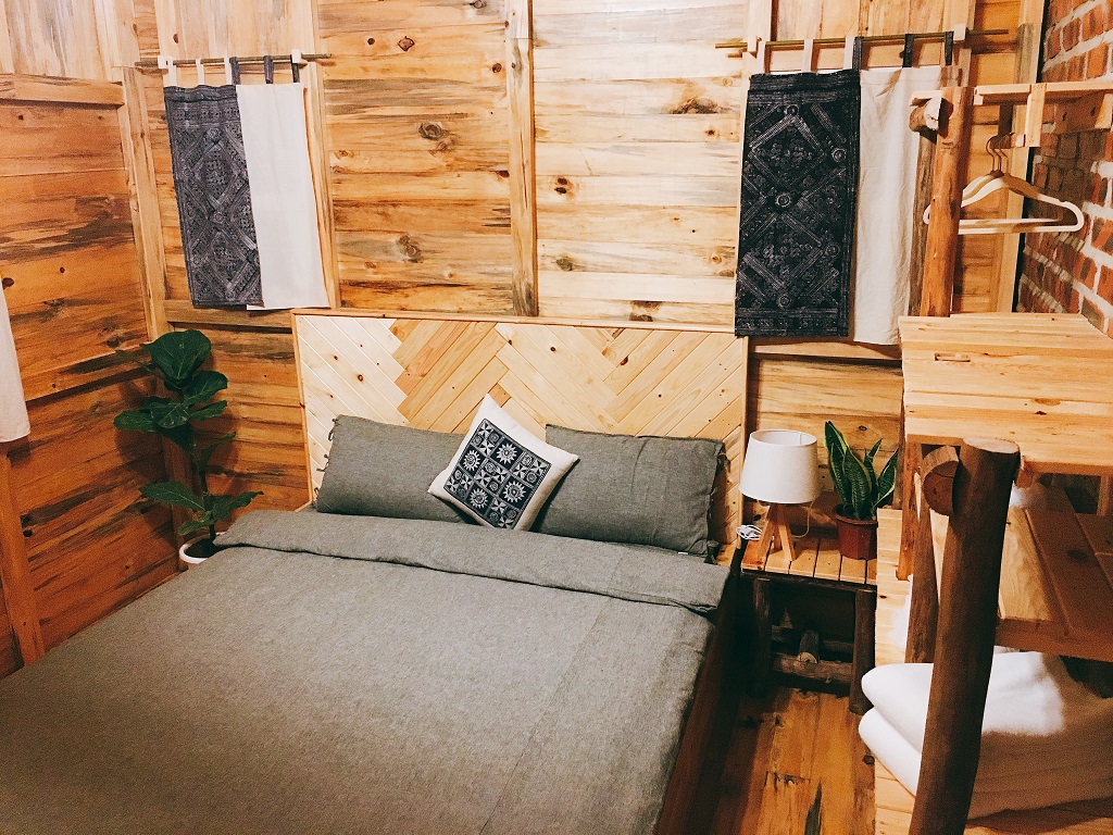 Phòng Double Bed Tại The November Mộc Châu Homestay