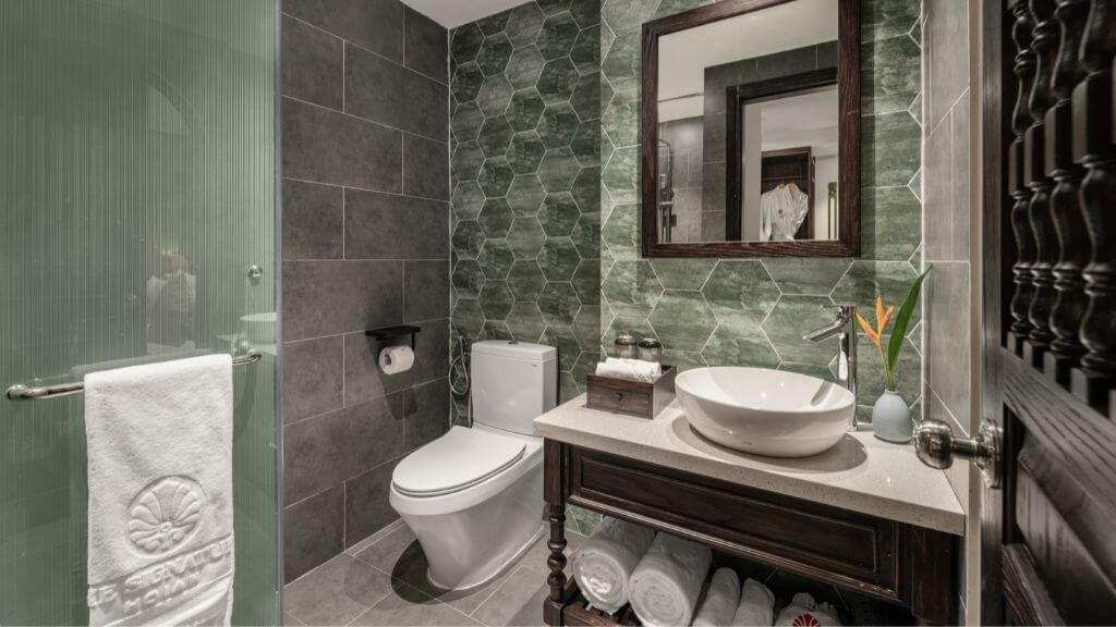 Nhà tắm đầy đủ tiện nghi