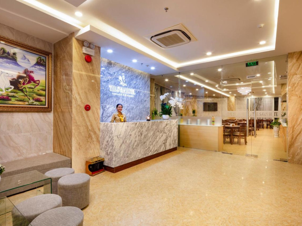 Sảnh Lễ Tân Khách Sạn The Swan Hotel Nha Trang 3  Sao