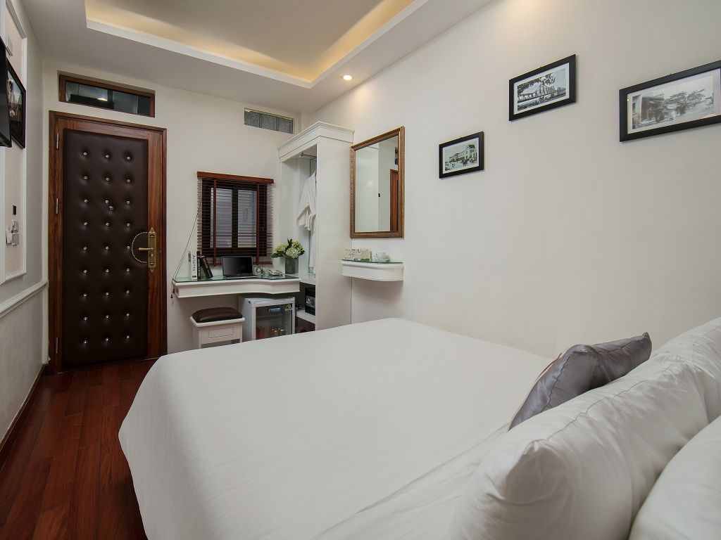 Phòng Superior Double Trang Trang Premium Hanoi Hotel