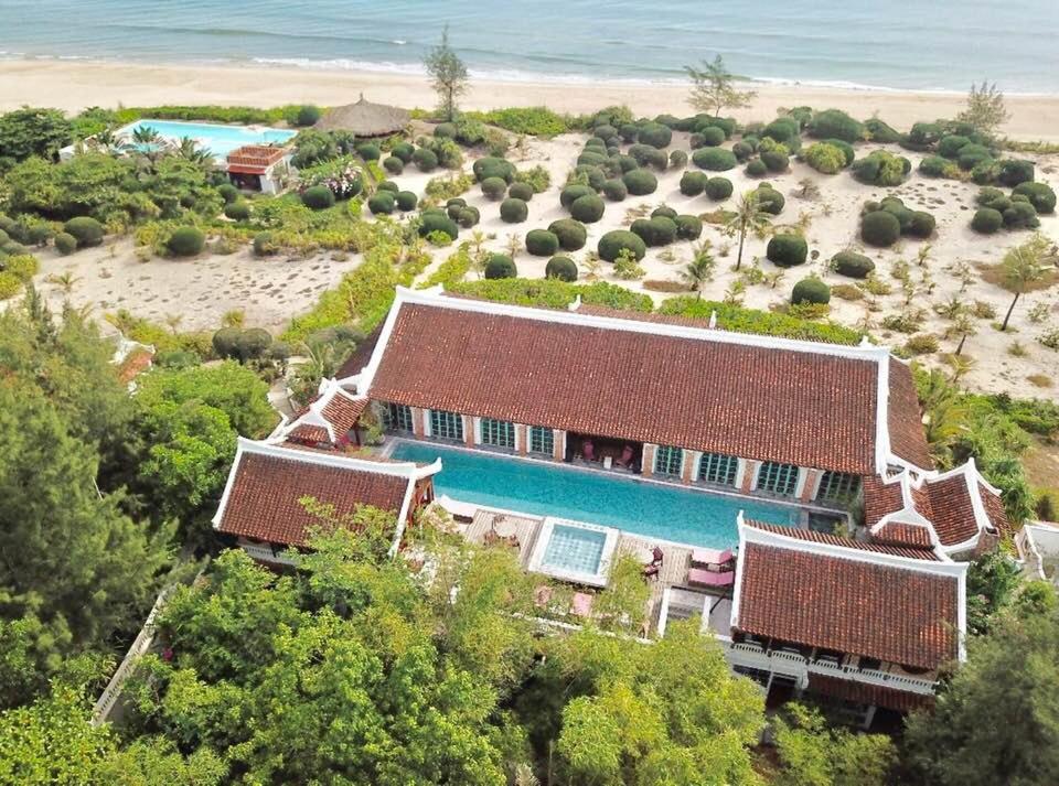 Villa Louise Beach Resort Huế