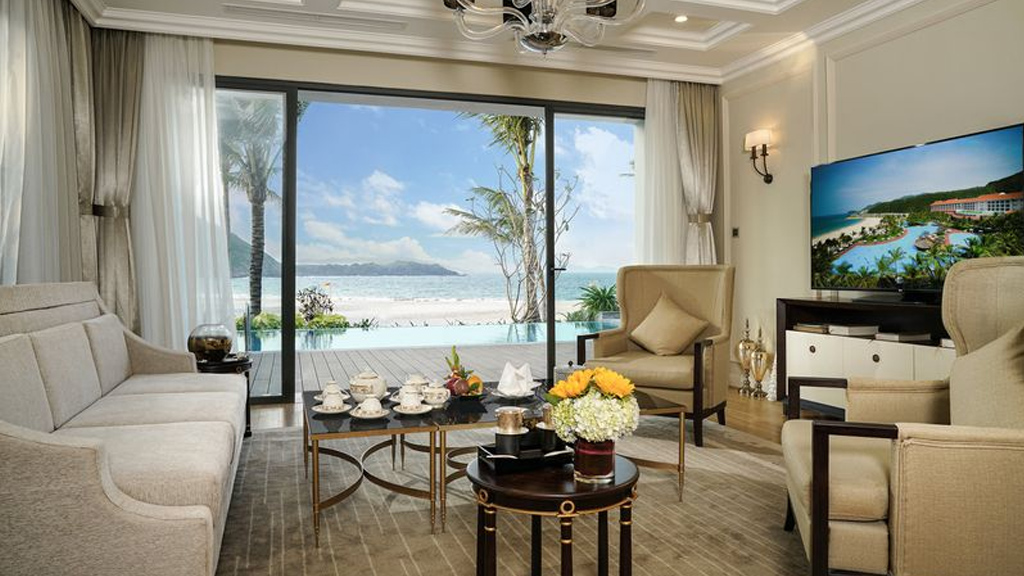 Villa 3 Bedroom Beachfront Vinpearl Resort đảo Hòn Tre