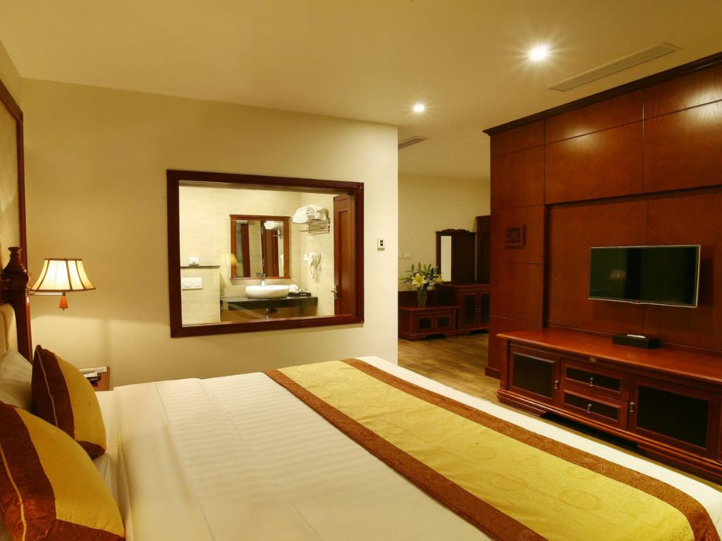 Phòng Suite tại Western Hà Nội Hotel