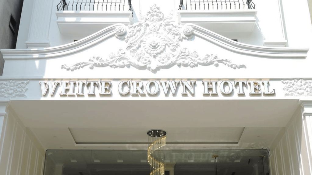 White Crown Hotel