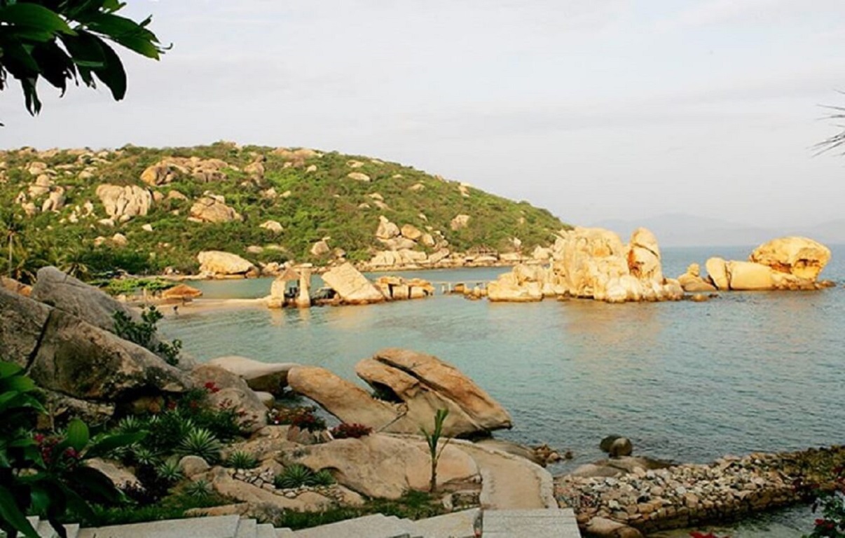 Toàn cảnh
