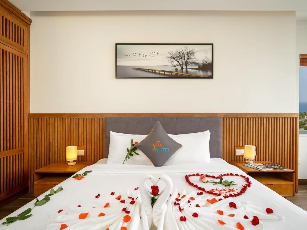 Phòng Deluxe Double City View tại Yes Đà Nẵng