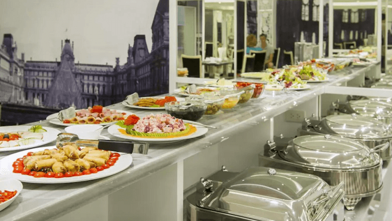 Buffet sáng sang chảnh tại nhà hàng khách sạn Minerva Church Hà Nội