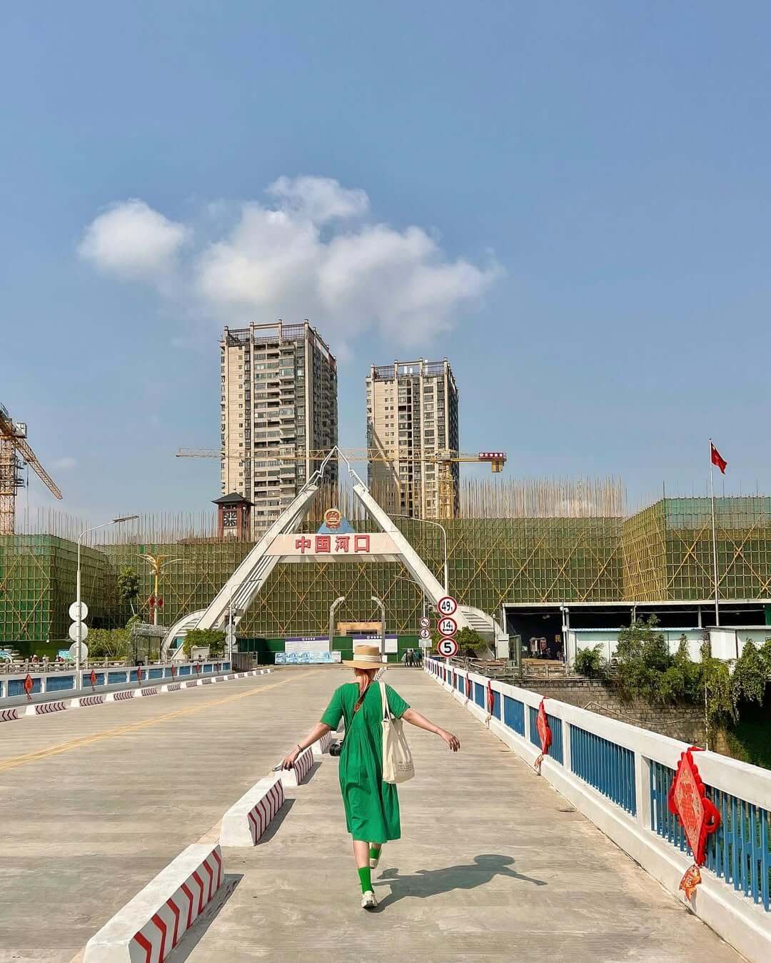 Check in cửa khẩu Hà Khẩu