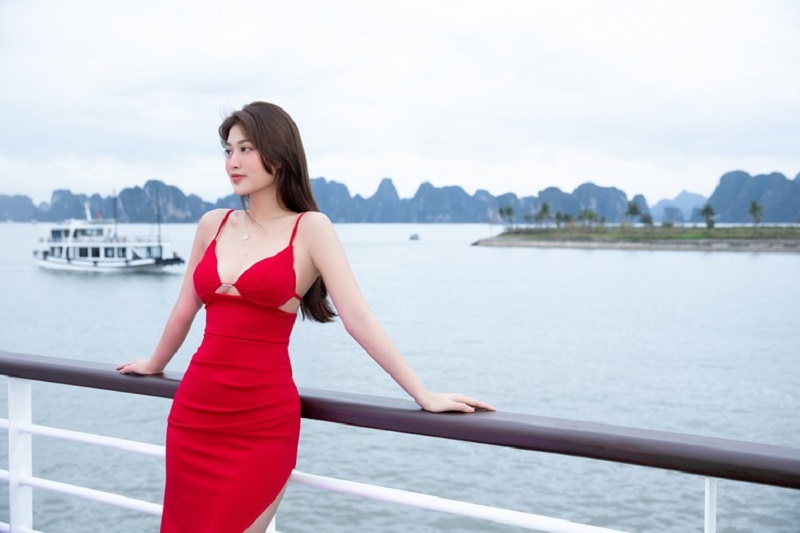 Check in sang chảnh trên du thuyền Paradise Delight