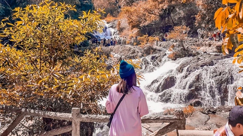 Check-in thác Datanla Đà Lạt