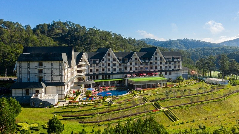 Chiêm ngưỡng toàn cảnh khu nghỉ dưỡng SwissBel Resort Tuyền Lâm Đà Lạt từ trên cao