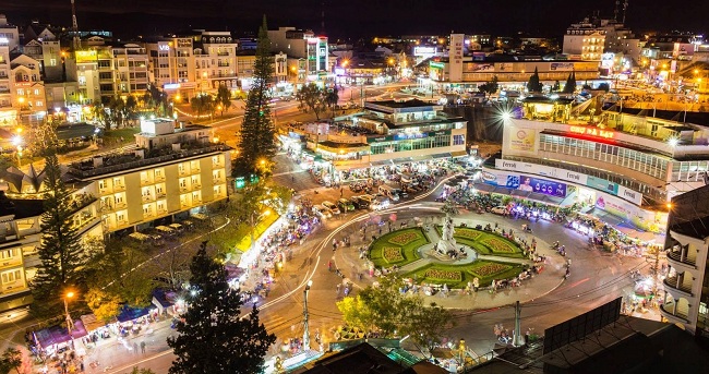 chợ đêm đà lạt