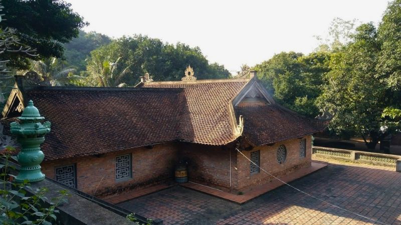 Chùa Song Ngư cổ kính