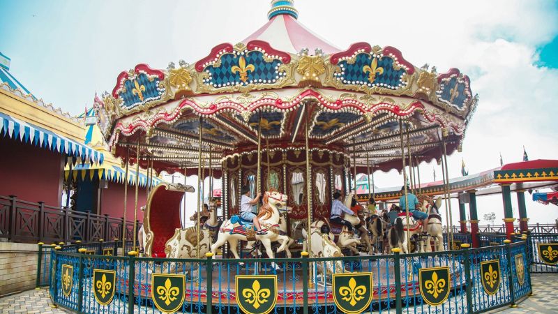 Công viên Fantasy Park với hơn 100 trò chơi hấp dẫn
