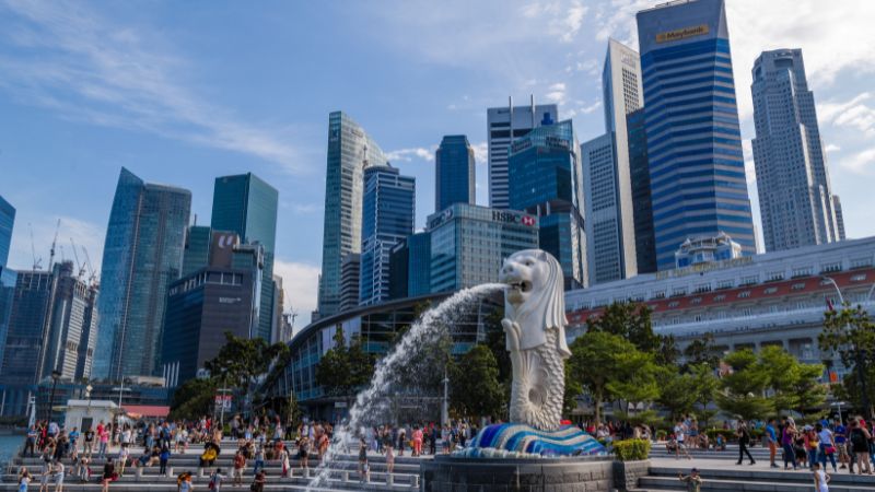 tượng sư tử merlion phun nước - kinh nghiệm du lịch singapore