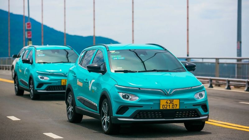 Di chuyển đến Bà Nà Hills bạn cũng có thể lựa chọn taxi