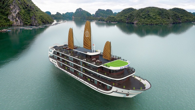 Du thuyền La Regina
