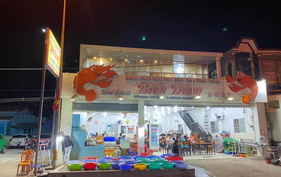 nhà hàng hải sản biển đông