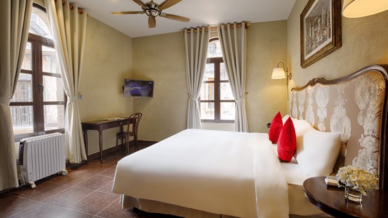 Không gian phòng nghỉ tại Mercure Danang French Village Ba Na Hills