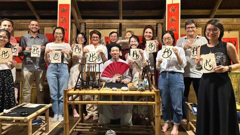 Món quà lưu niệm đậm chất truyền thống (Ảnh: Sưu tầm)