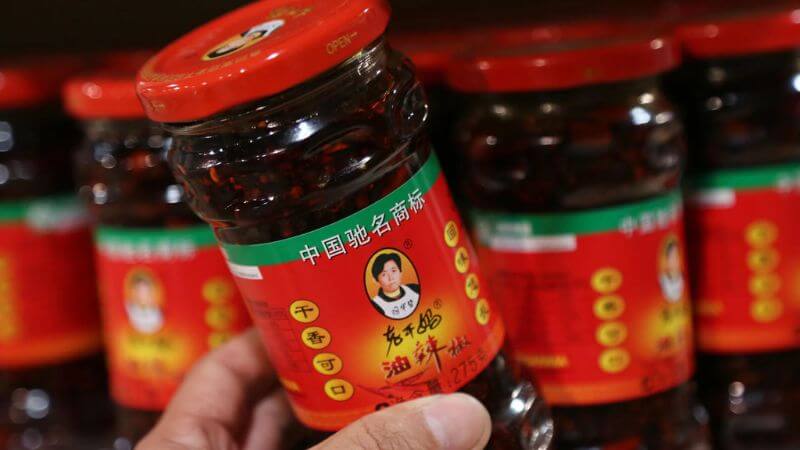 Mua Tương ớt Lão Can Ma làm quà