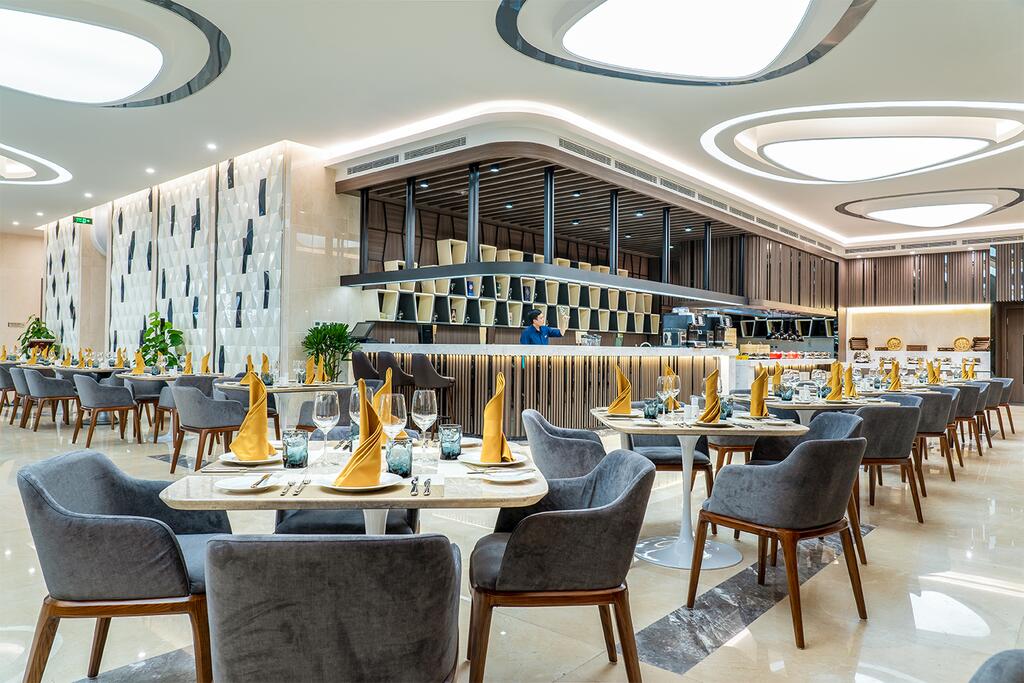 nahf hàng glass house