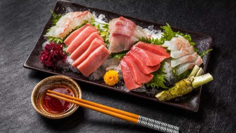 món sashimi sang trọng