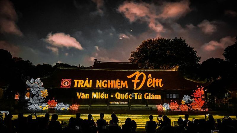 Show tour đêm Văn Miếu - Quốc Tử Giám được đầu tư kỹ lưỡng (Ảnh: Sưu tầm)