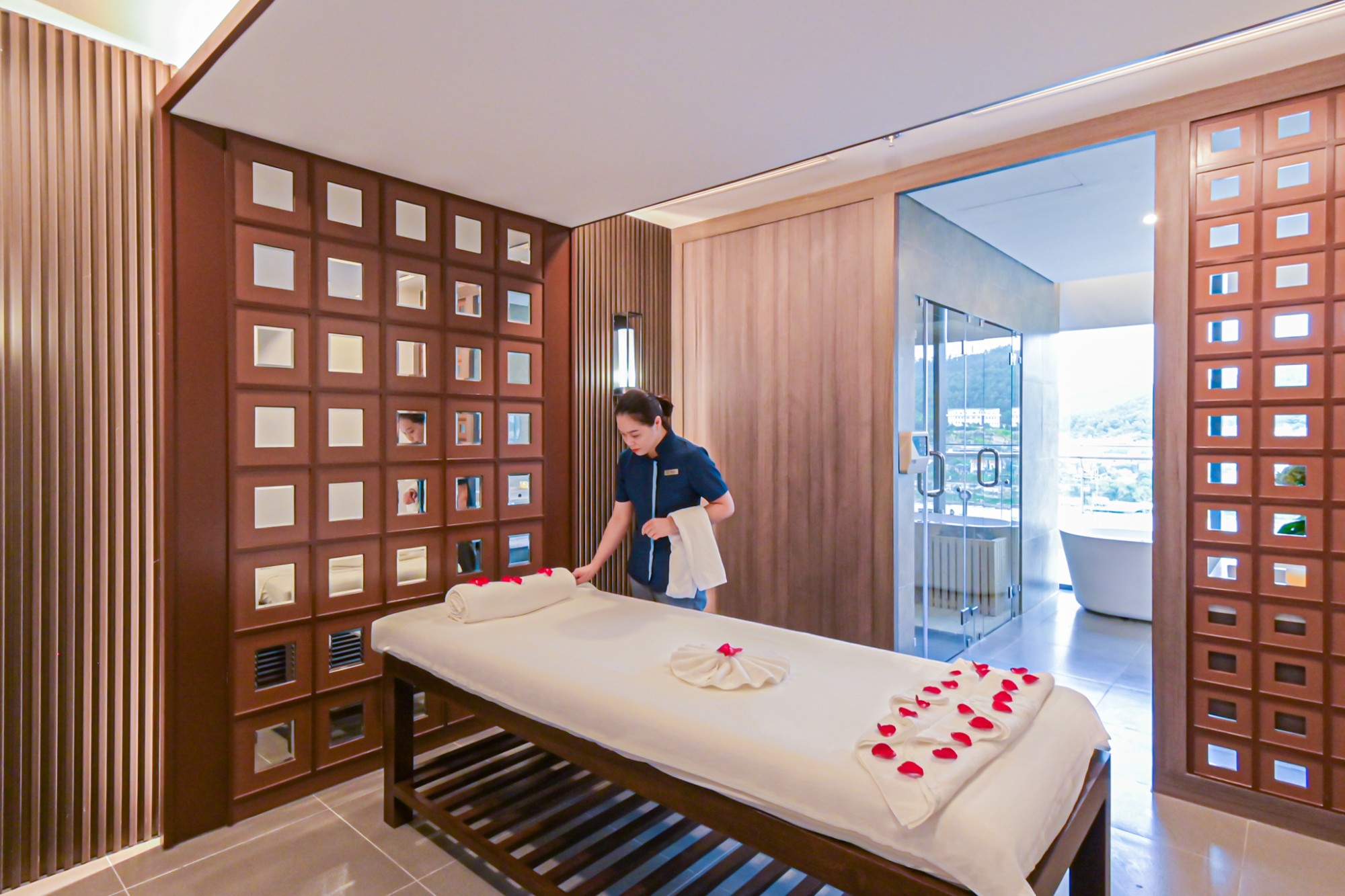 spa và massage khách sạn delasea hạ long