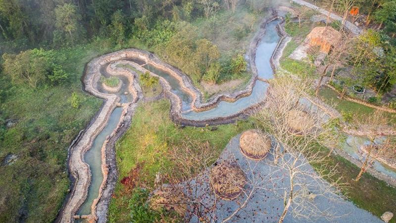 Suối khoáng nóng Alba Thanh Tân Huế