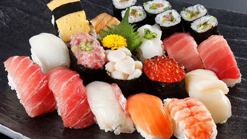 món sushi nhật bản