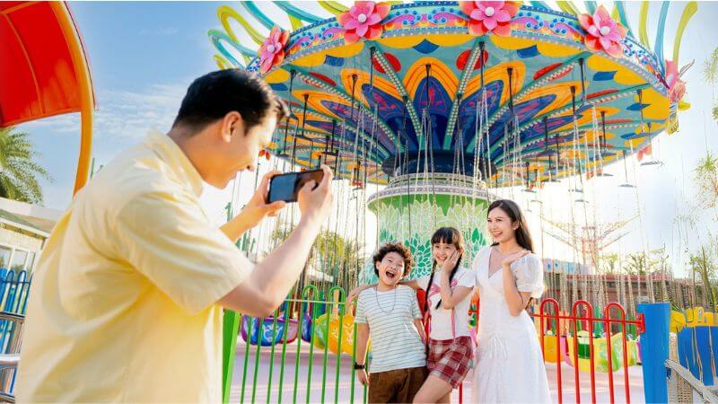 Tận hưởng những chuyến đi ly kỳ, trò chơi hấp dẫn dành cho gia đình khó quên (Ảnh: Sưu tầm)