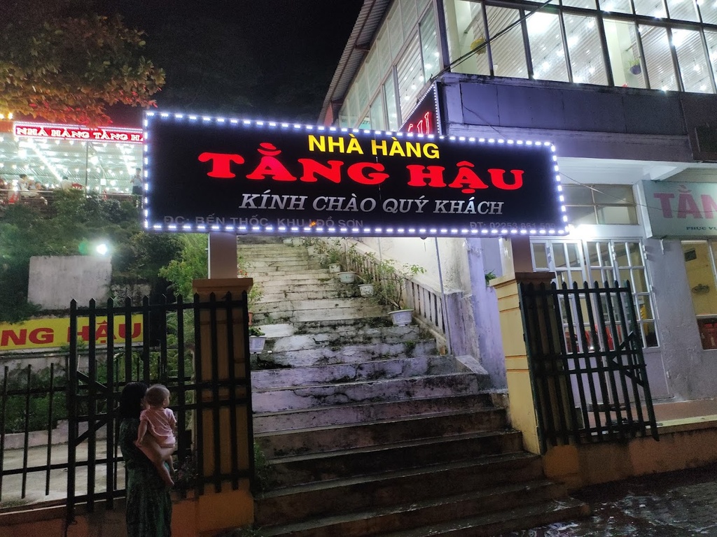 nhà hàng tằng hậu đồ sơn