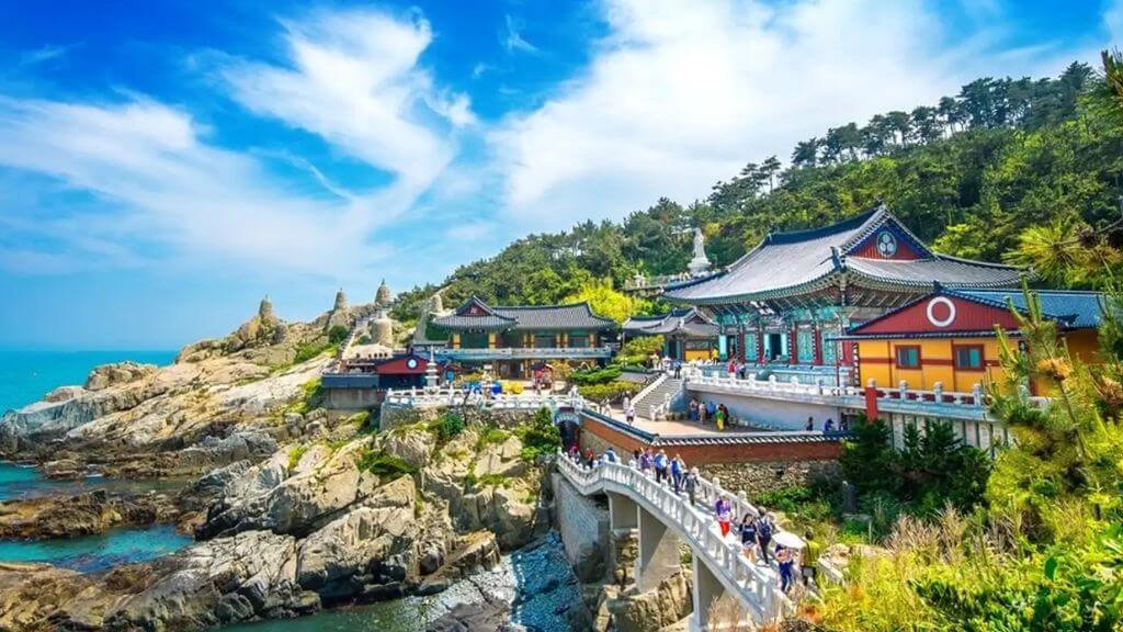 Th&agrave;nh phố biển Busan xinh đẹp