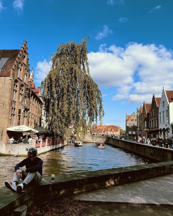 Khu phố Bruges cổ kính