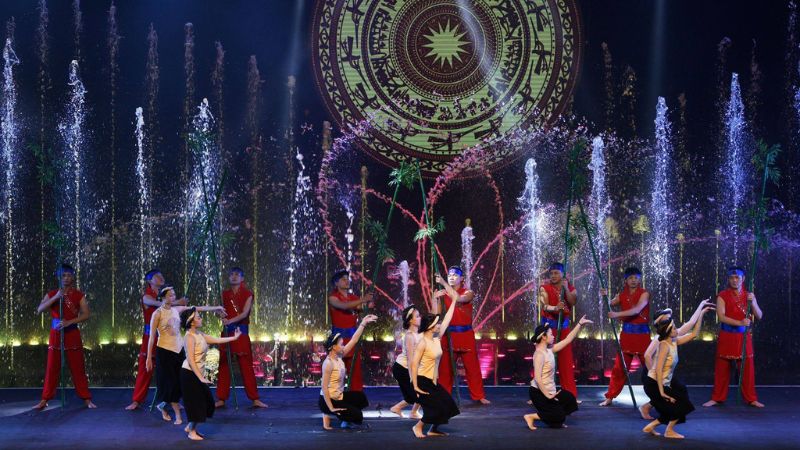 Thưởng thức các điệu múa truyền thống độc đáo khi mua vé show Huyền Thoại Làng Chài Phan Thiết